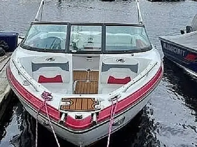 Monterey 204FS