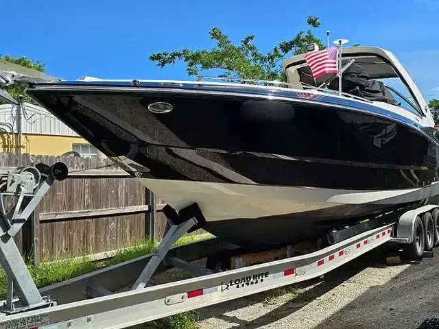Monterey 328 Ss