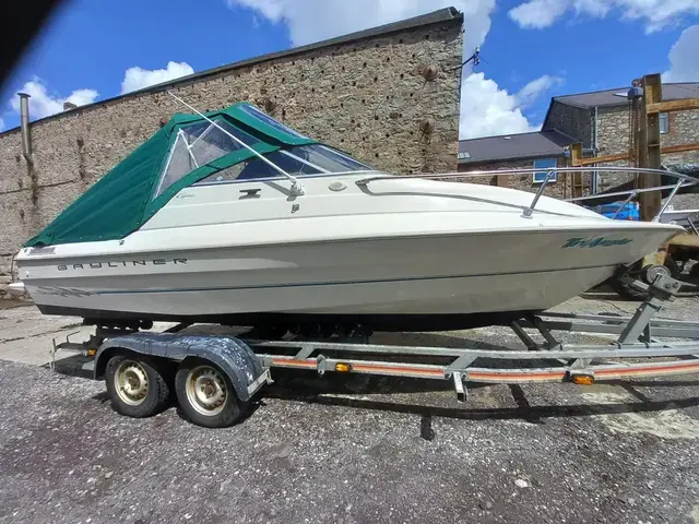 Bayliner 1952