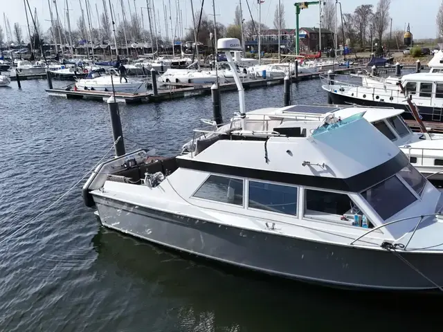 Chris Craft 11.00 Flybridge