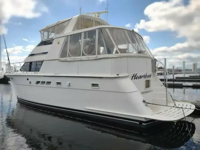 Hatteras 50 Sport Deck Motor Yacht