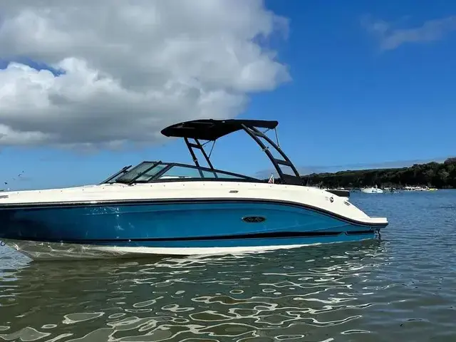 Sea Ray 230 SLX