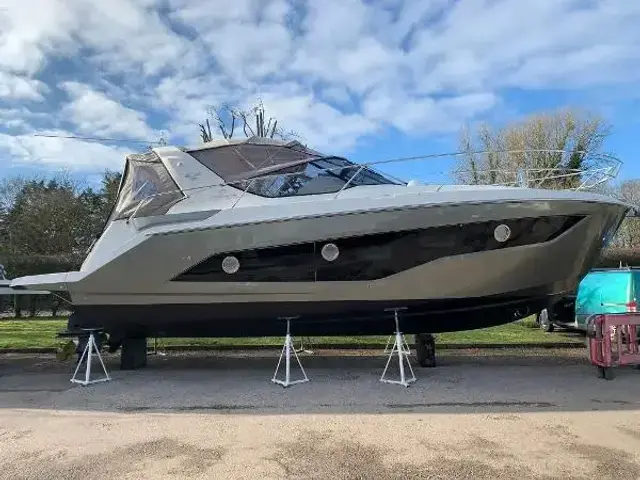 Cranchi Zaffiro 35