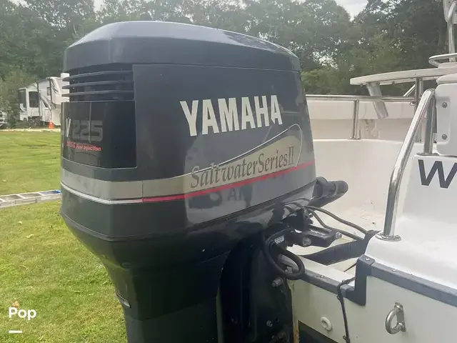 Boston Whaler 21 Outrage