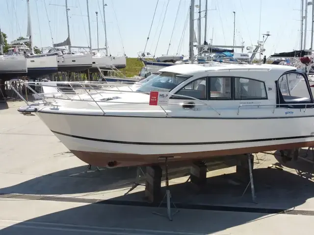 Nimbus 335 Coupe