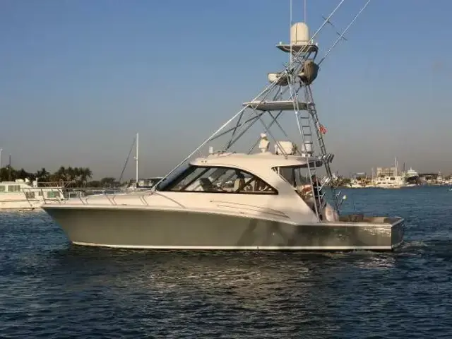 Hatteras 45