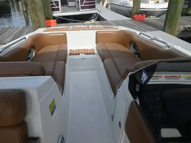 Crownline E 225 Xs