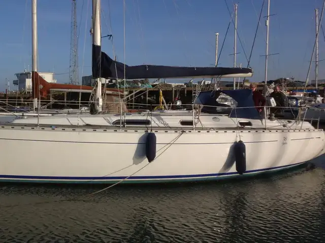 Dufour 38 Classic