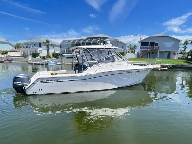 Grady White 330 Express