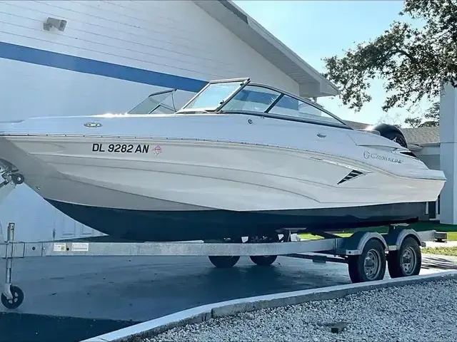 Crownline E 215 Xs