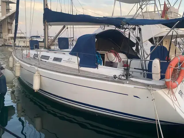 Dufour 40