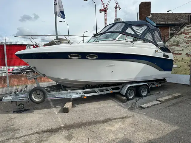 Crownline 242 Cr