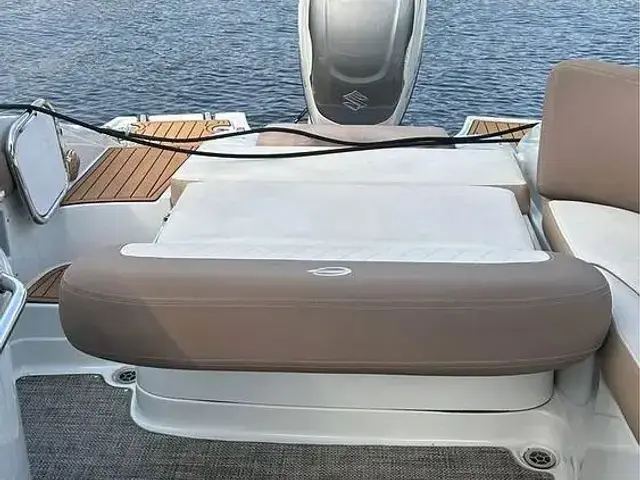 Crownline 280 Xss