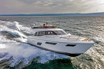 Ferretti 450 at UK shows in May