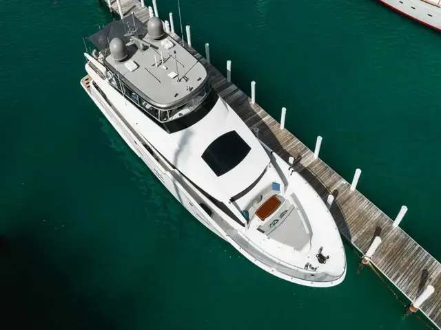 Hatteras M90 PANACERA