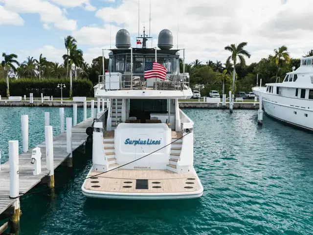 Hatteras M90 PANACERA