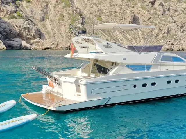Ferretti Yachts 620