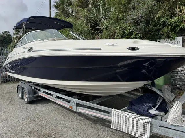 Sea Ray 270 SUNDECK