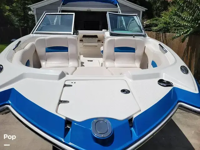 Chaparral 224 Sunsesta