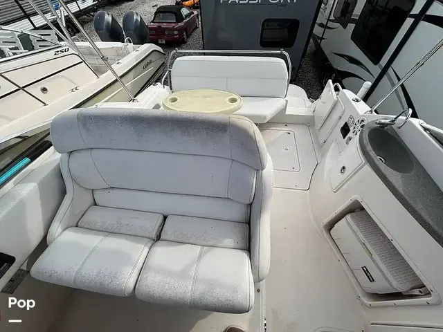 Regal 2665 Commodore