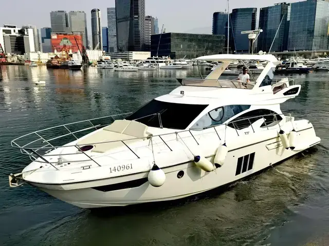 Azimut 54