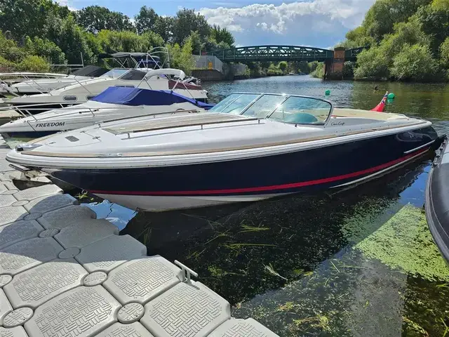 Chris Craft Corsair 28 Heritage Edition for sale in United Kingdom for £54,995 ($73,810)