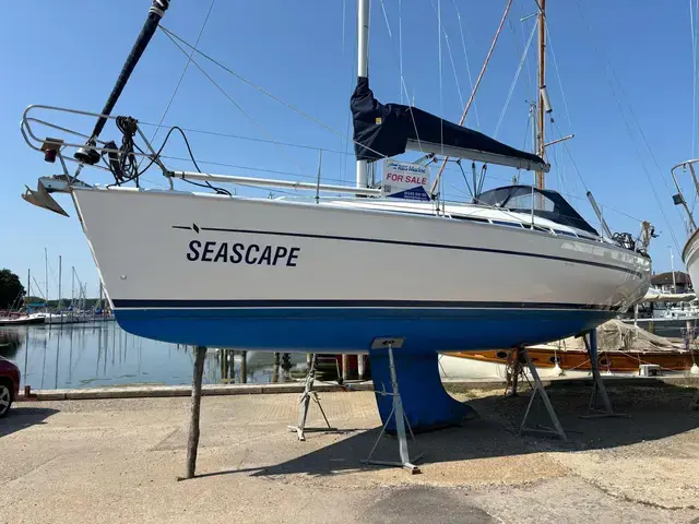 Bavaria 32
