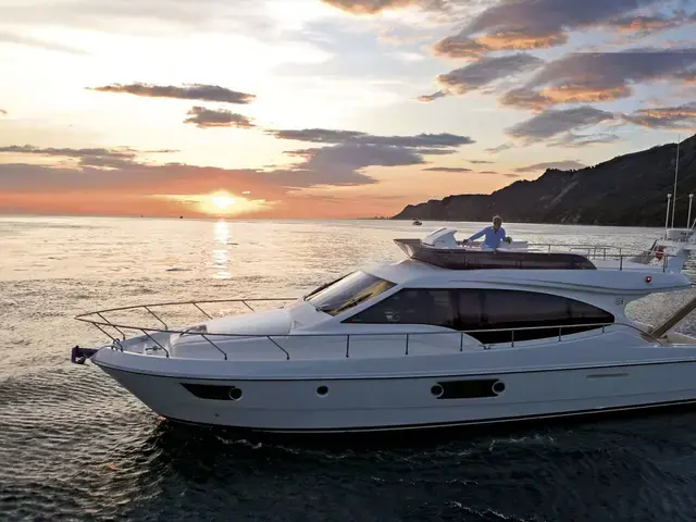 Ferretti Yachts 500