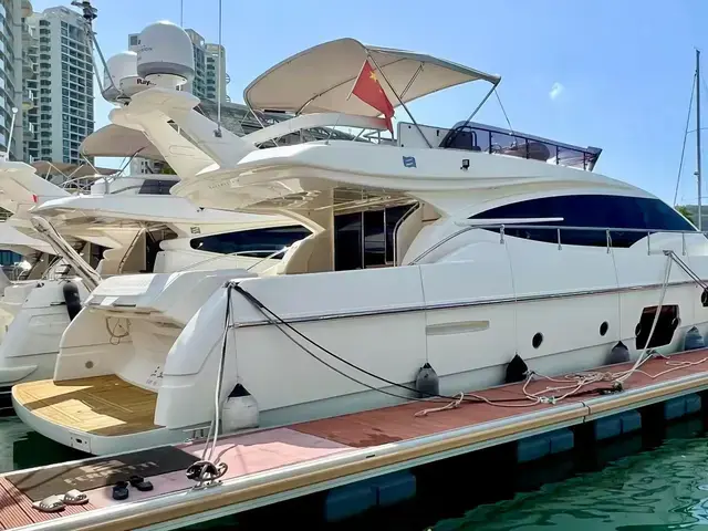 Ferretti Yachts 620