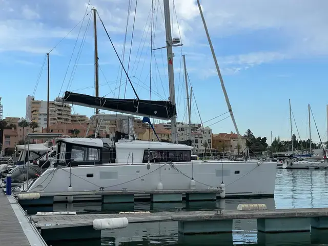 Lagoon 450 F