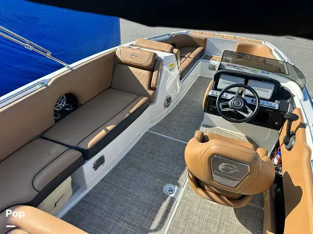 Crownline E230XS