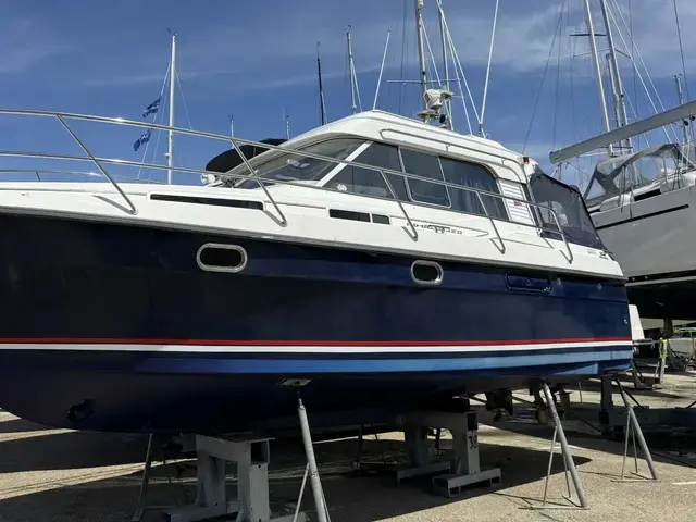 Nimbus 320 Coupe