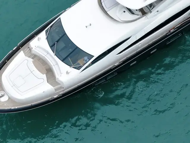Sunseeker 86 Yacht