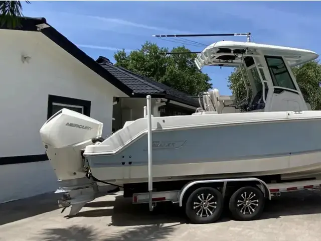 Boston Whaler 250 OUTRAGE