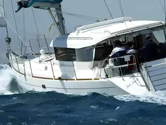Dufour Atoll 43