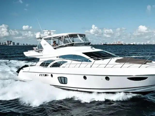 Azimut 62