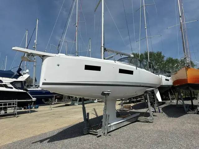 Jeanneau Sun Odyssey 350