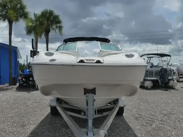 Monterey 233 Explorer