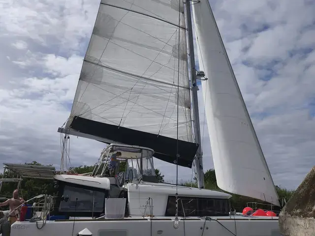 Lagoon 450 F