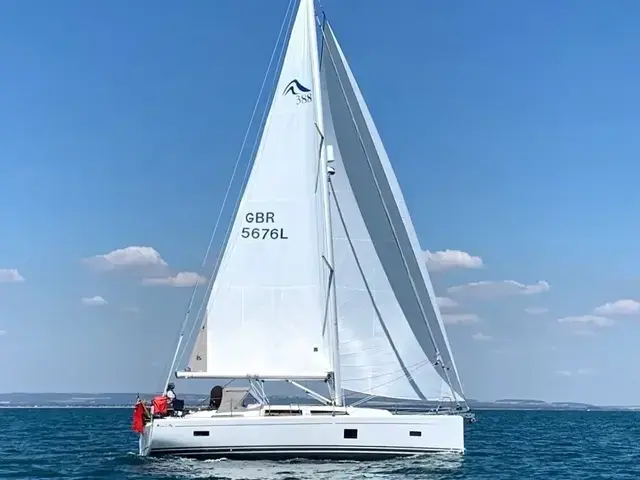 Hanse 388 for sale in United Kingdom for £239,950 ($322,044)