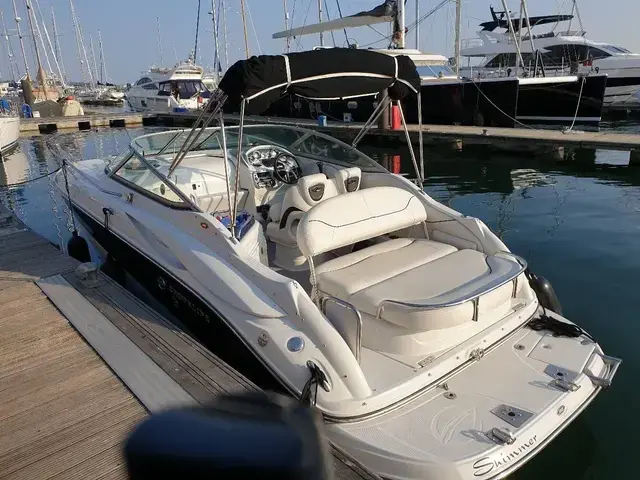 Crownline 250 CR for sale in United Kingdom for £44,495 ($59,718)