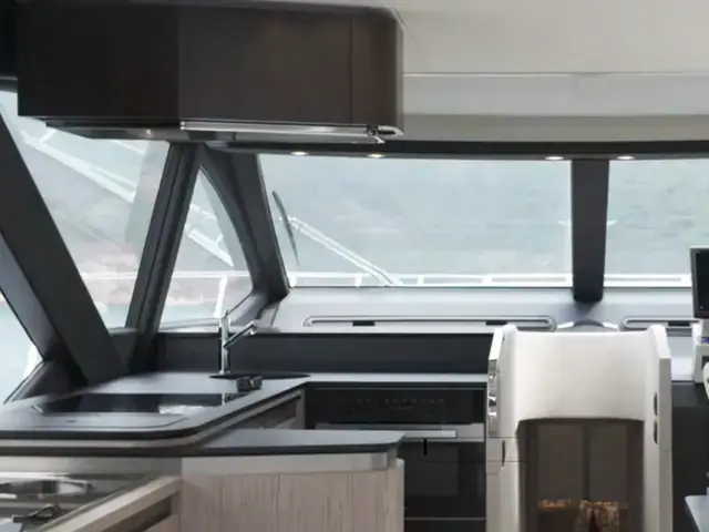 Azimut S6
