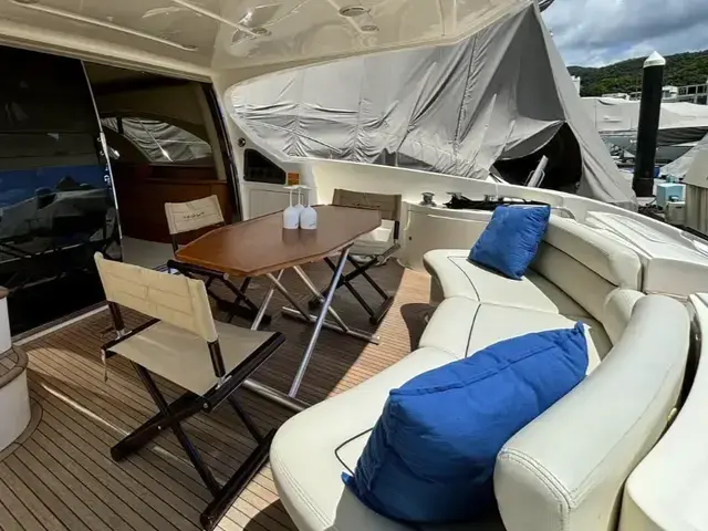Azimut 62