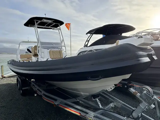 Highfield Sport 700