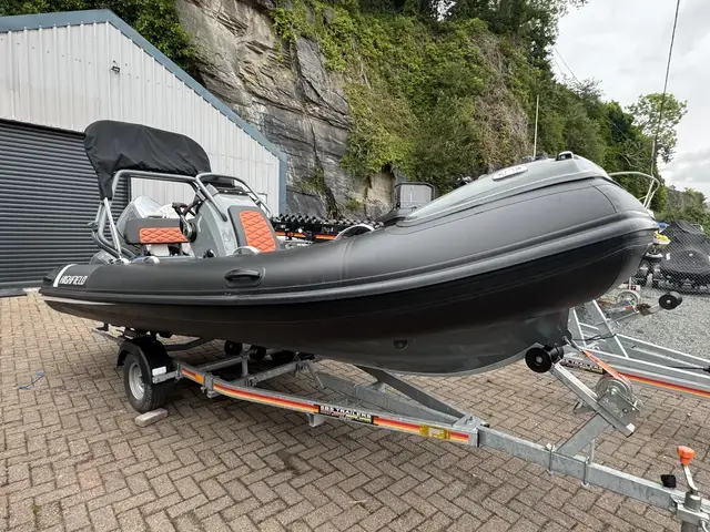 Highfield Sport 460