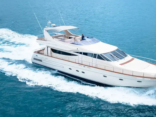 Riva 85 Opera